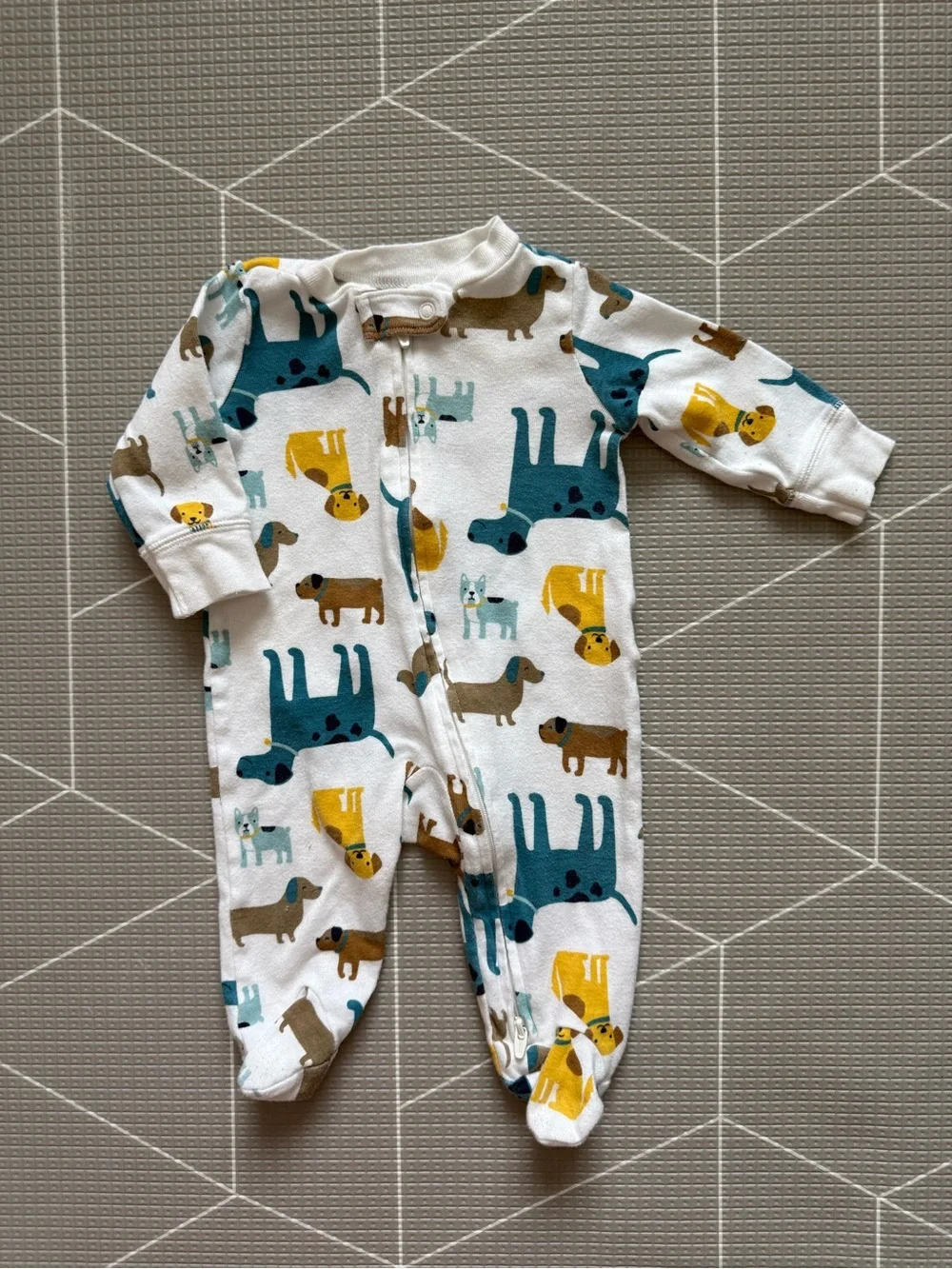 Unbranded White Baby One-Piece with Dog Print - Picture 2 of 5